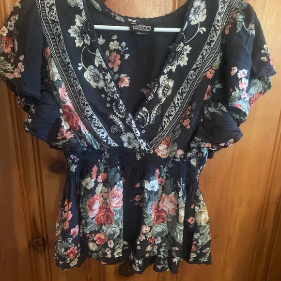 Angie Black Flutter Sleeve Floral Wrap Blouse - Picture 5 of 5